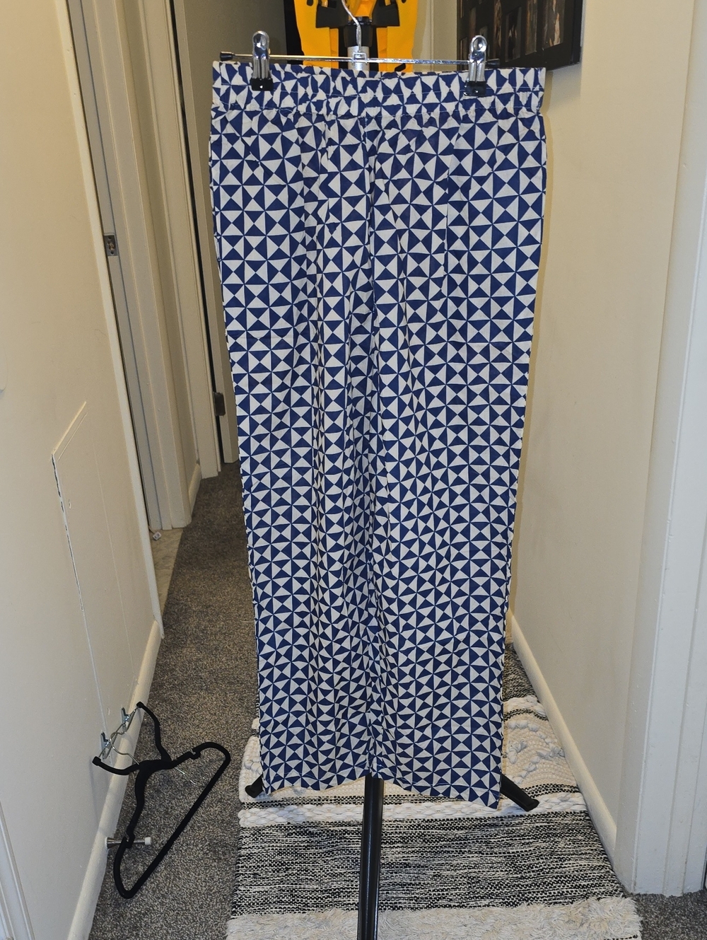 NWOT Anthropologie Navy & White Geometric Pants